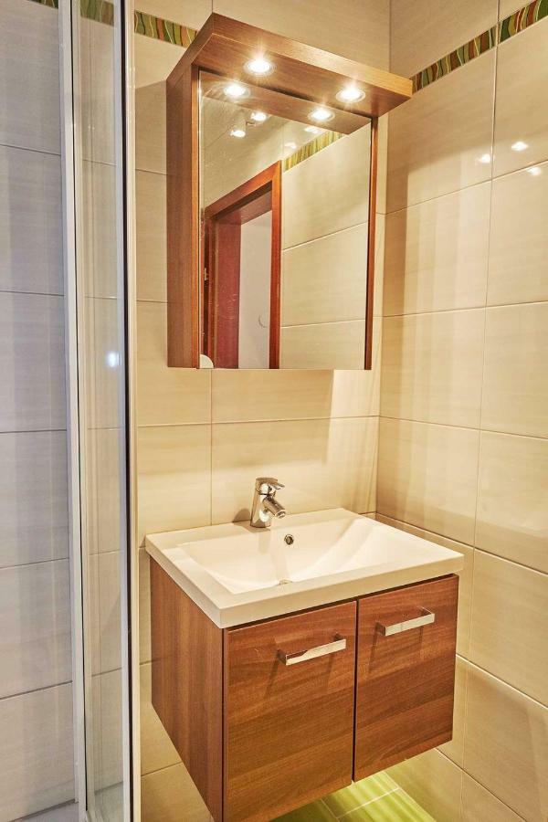 Apartment Wohnen Im Kolonialstil Inklusive Tiefgarage, Kontaktloser Check-in Klagenfurt am Woerthersee