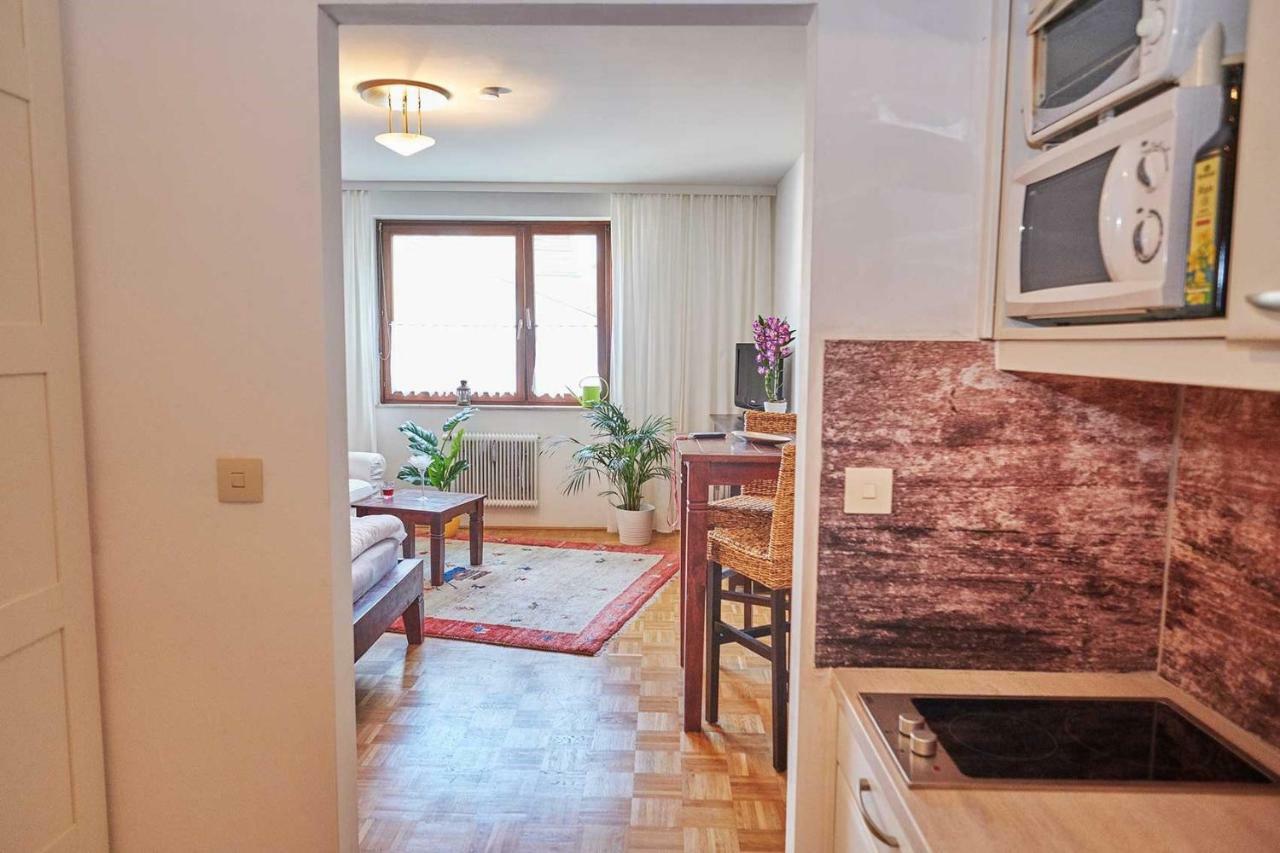 Apartment Wohnen Im Kolonialstil Inklusive Tiefgarage, Kontaktloser Check-in
