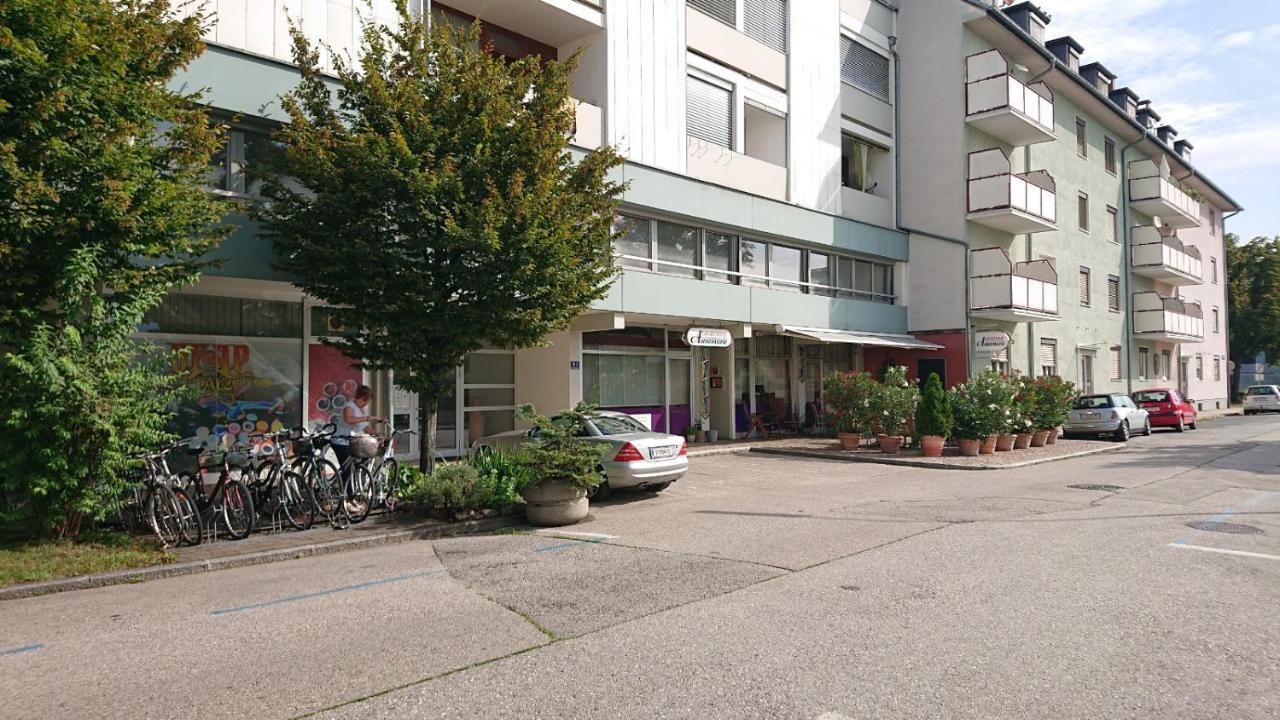 Wohnen Im Kolonialstil Inklusive Tiefgarage, Kontaktloser Check-in * Klagenfurt am Woerthersee